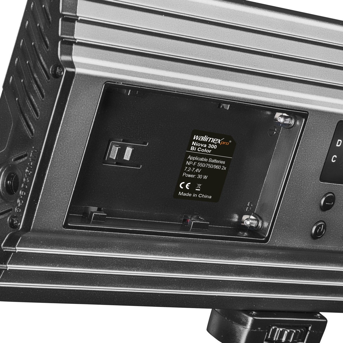 Walimex pro LED Niova 300 Bi Color 30W On Camera LED Leuchte