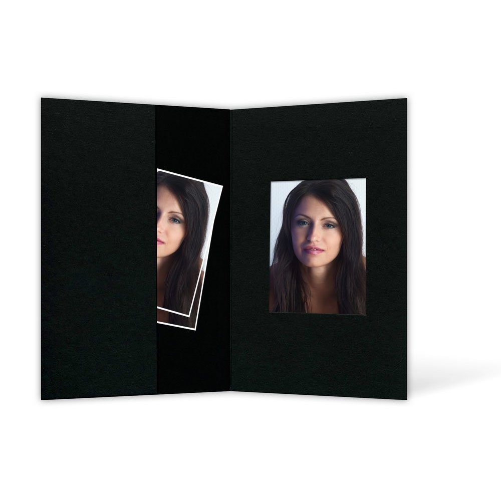 Passmappe mit Ausschnitt und Tasche schwarz