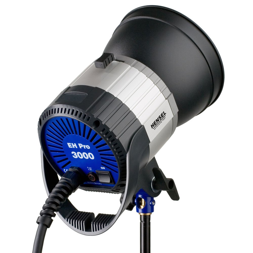 Hensel EH PRO Multivoltage, belastbar bis 3000 Ws