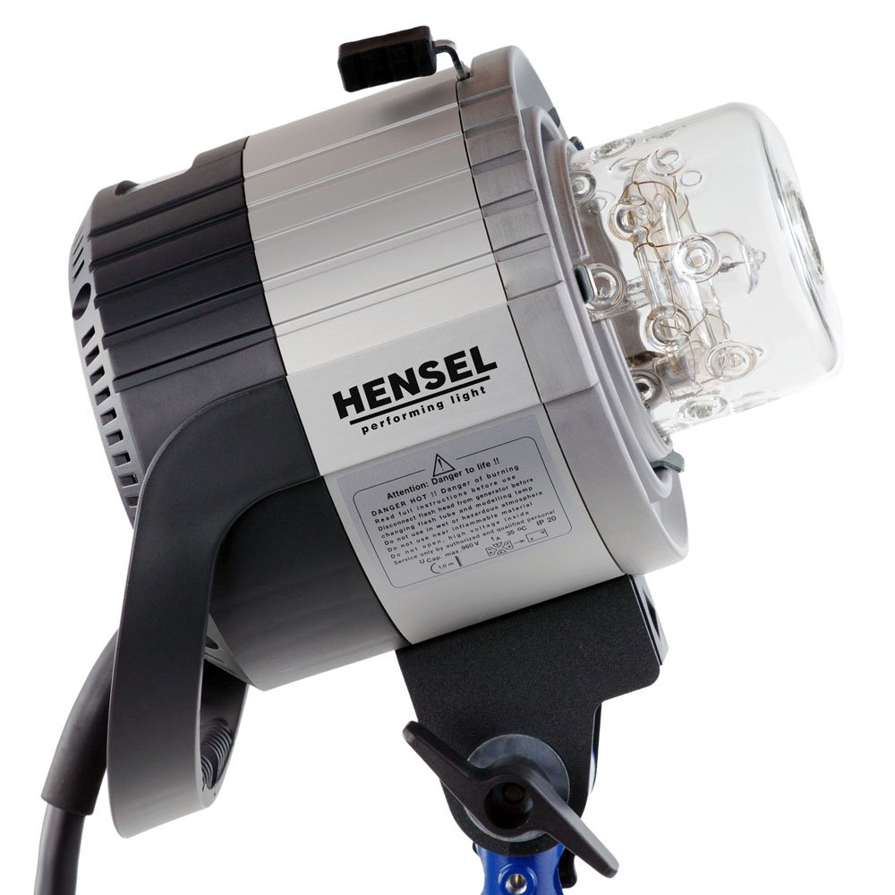 Hensel EH PRO Multivoltage, belastbar bis 3000 Ws