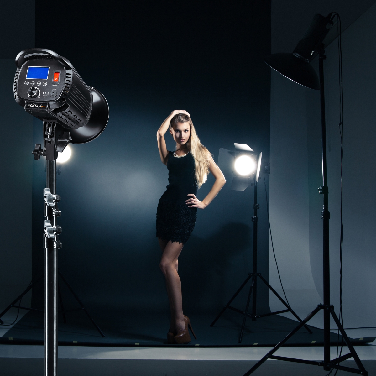 Walimex pro LED Niova 100 Plus Daylight 100W Foto Video Studioleuchte